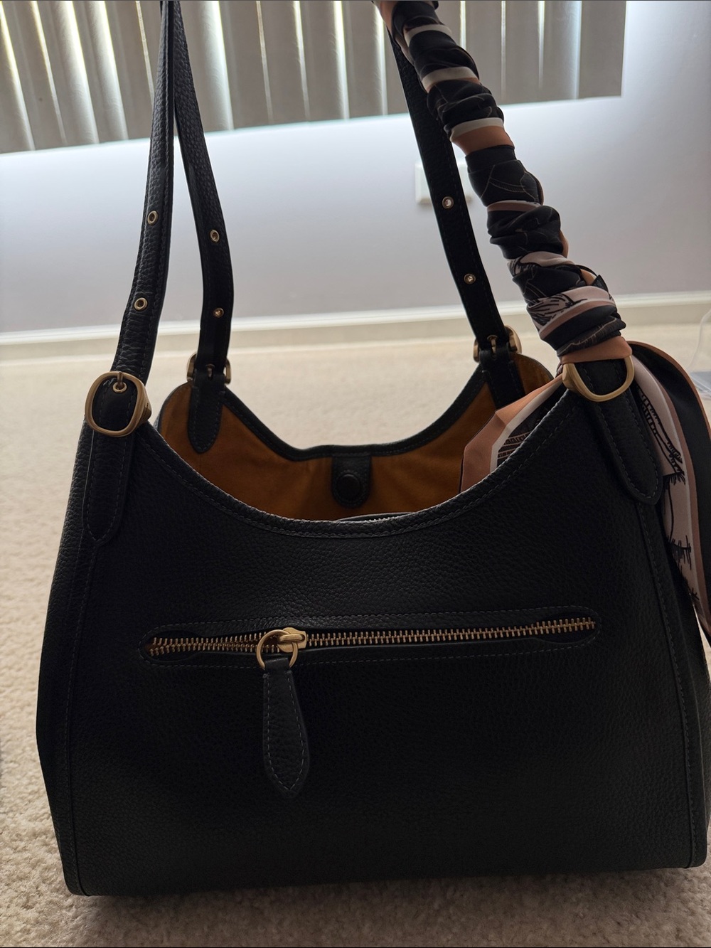 Coach Black Pebbled Leather BELLA/LORI Shoulder Bag with Gold Accents - Picture 5 of 8